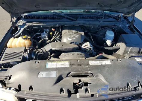 2001 Chevrolet Silverado C1500 из США, поврежденный, VIN 2GCEC19T211298427